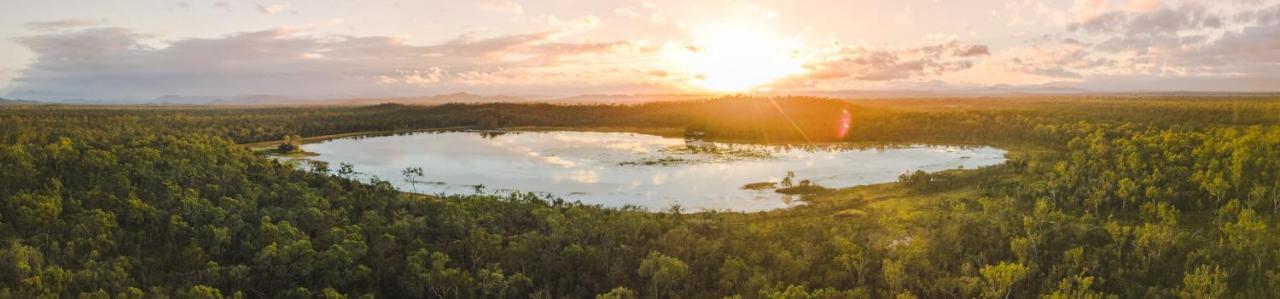 Wild Nature Lodge, Mareeba Wetlands Biboohra エクステリア 写真
